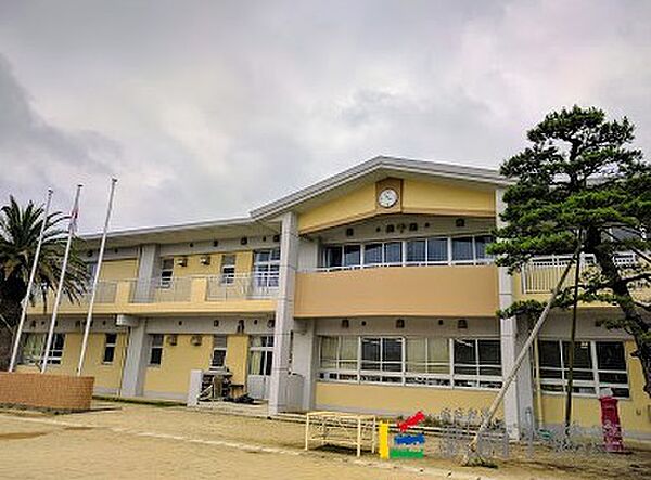 画像10:津福小学校 