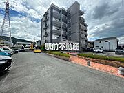 グランドゥール 4階 築18年5ヶ月の賃貸物件