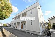神埼駅より徒歩2分 築10年4ヶ月 2階建の賃貸物件