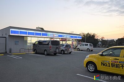 周辺：ローソン　筑紫店 