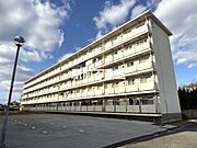 瀬高駅より徒歩11分 築40年11ヶ月 5階建の賃貸物件