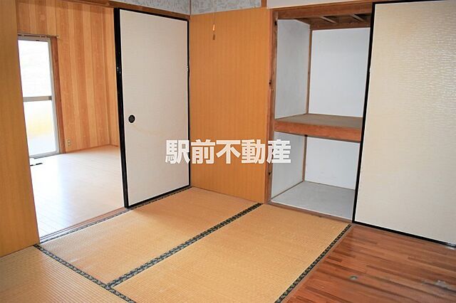 寝室