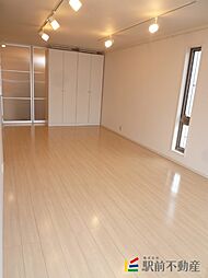 REGALO ET HIRO III 202 2階1DKのリビング/ダイニング