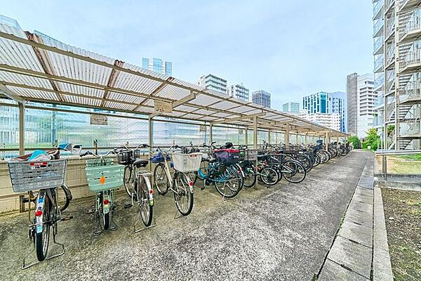 整理された駐輪スぺ―ス。管理の良さが伺えます。※空き状況については担当者までご確認ください。