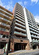 江坂駅より徒歩4分 3階 築3年の賃貸物件