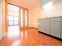 キリンパークサイド 2階1Kのリビング/ダイニング