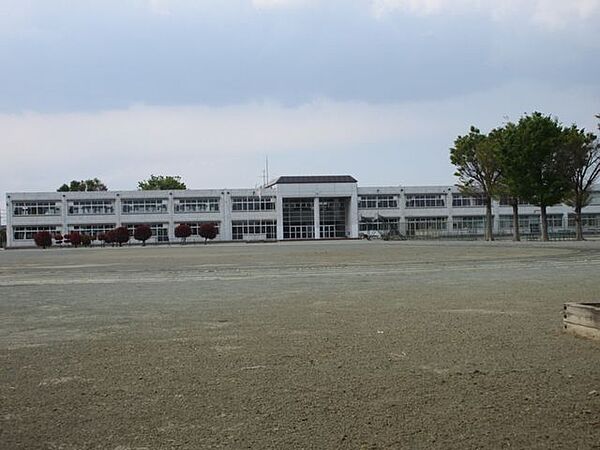 第四中学校第四中学校 2620m