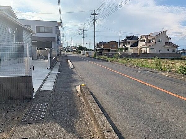 前面道路含む現地写真