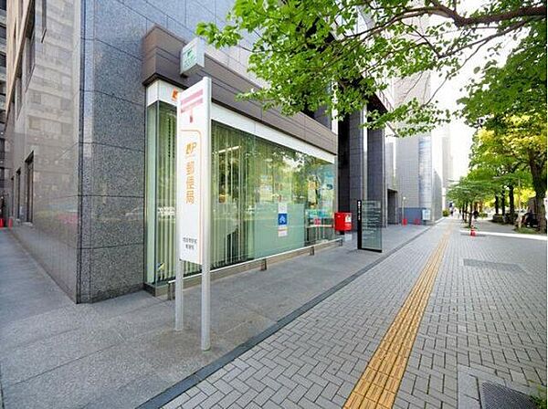 姫路南駅前郵便局 徒歩42分。 3310m