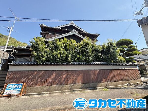 外観：328000674512
