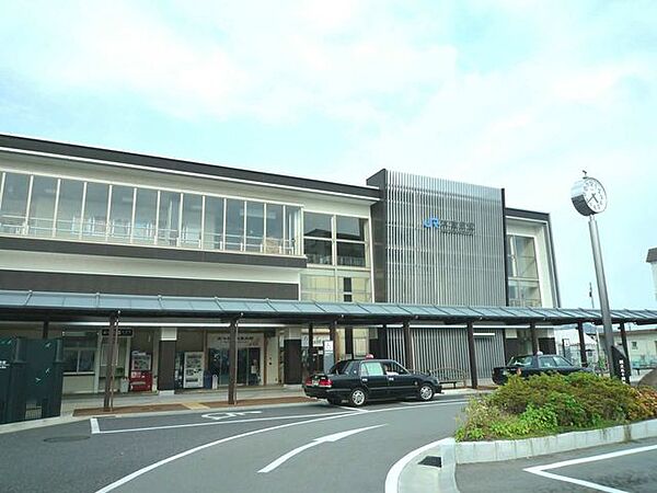 本竜野駅(JR西日本 姫新線) 徒歩51分。 4010m