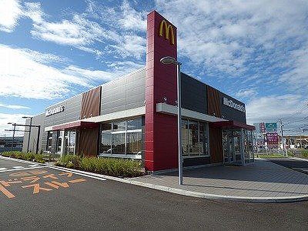 マクドナルド加古川福沢店 徒歩12分。 910m