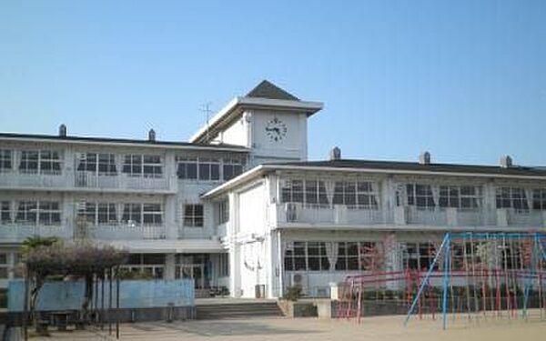 加西市立北条東小学校 1580m