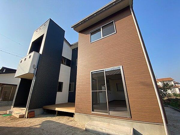 外観：334000189048