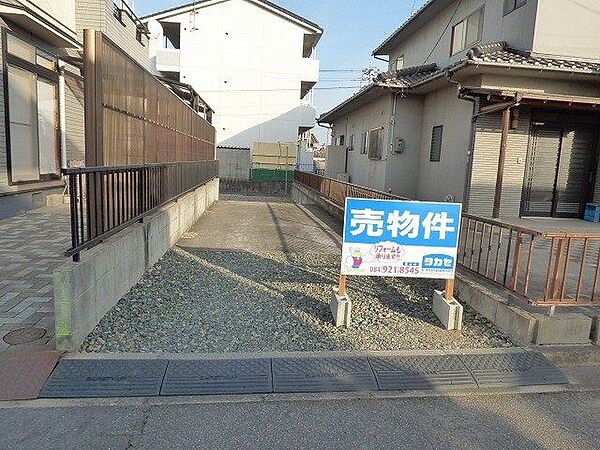 外観_敷地進入路