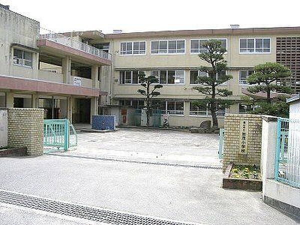 福山市立加茂小学校 徒歩16分。 1250m