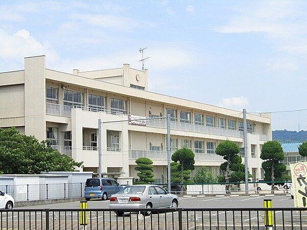 松永小学校 974m