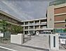 周辺：手城小学校 421m