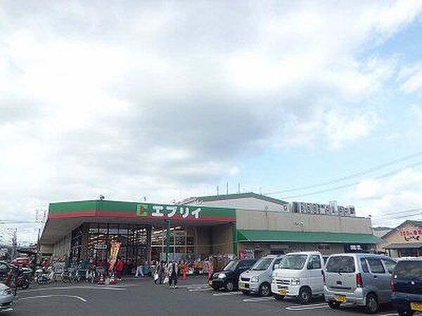業務スーパーエブリイ本庄店 1429m