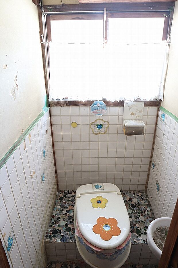 トイレは汲み取り式です♪室内（2023年10月）撮影