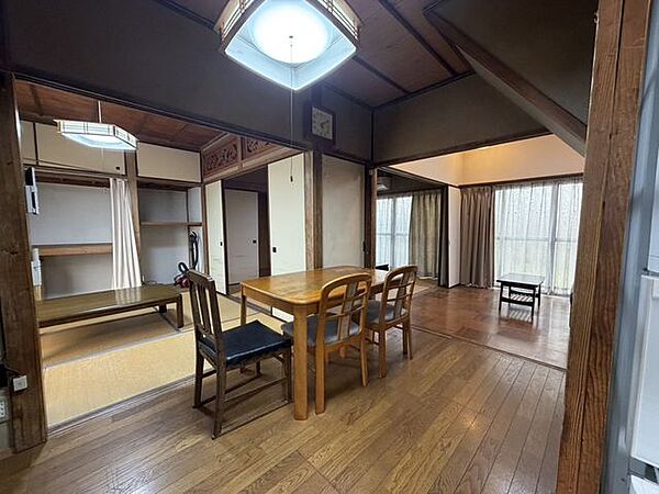 室内