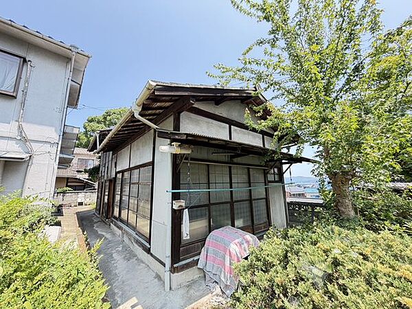 附属建物外観