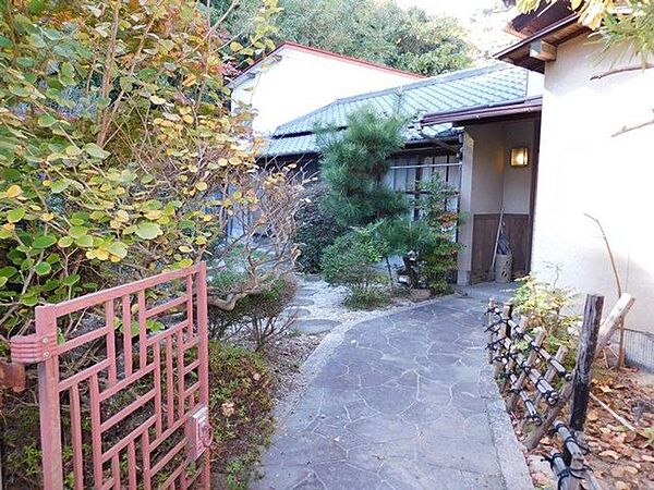 外観：333000044944