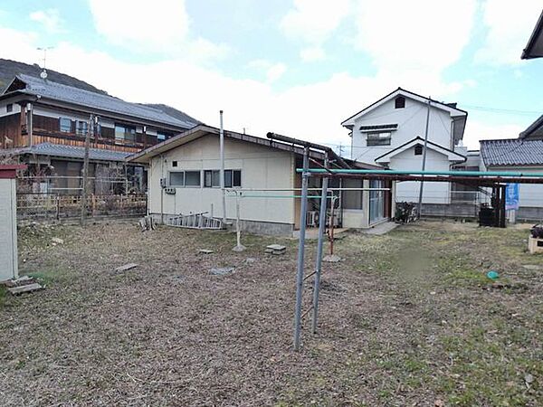 ◇更地渡しになります◇きれいな整形地の為建築の幅も広がります☆