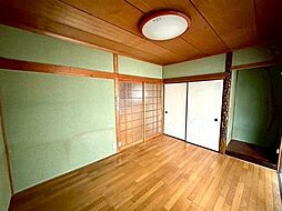 岡山市北区津島本町　既存住宅 4DKの室内