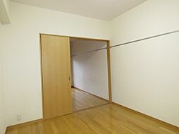 リファレンス箱崎 6階2Kの室内