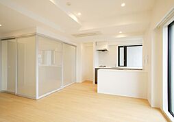 カスタリア新宿夏目坂 5階1LDKのリビング/ダイニング