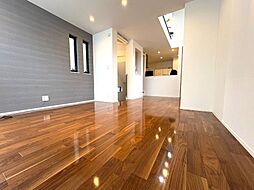 千駄ヶ谷5丁目戸建て 3LDKのリビング/ダイニング