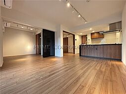 ラヴィエール千駄ヶ谷プレミアムレジデンス 3階2LDKのリビング/ダイニング