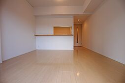 プラウドフラット神楽坂II 8階1LDKのリビング/ダイニング