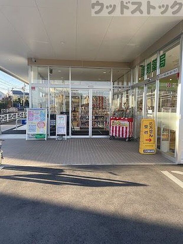 クリエイトSD 東久留米下里店 徒歩5分。 400m