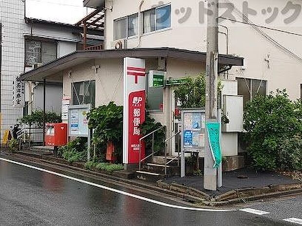 練馬大泉二郵便局 徒歩6分。 450m