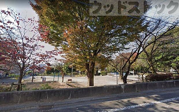 練馬区立上練馬公園 徒歩10分。 740m