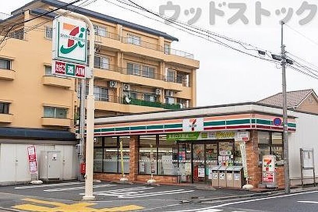 セブンイレブン 光が丘公園北店 徒歩4分。 270m