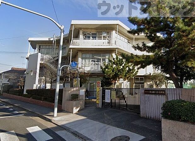 西東京市立保谷第一小学校 徒歩12分。 940m