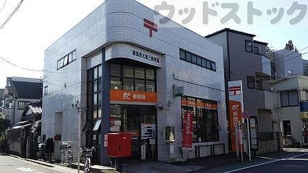 練馬西大泉三郵便局 徒歩5分。 370m