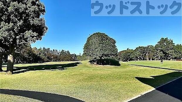 小金井カントリー倶楽部 徒歩16分。 1230m
