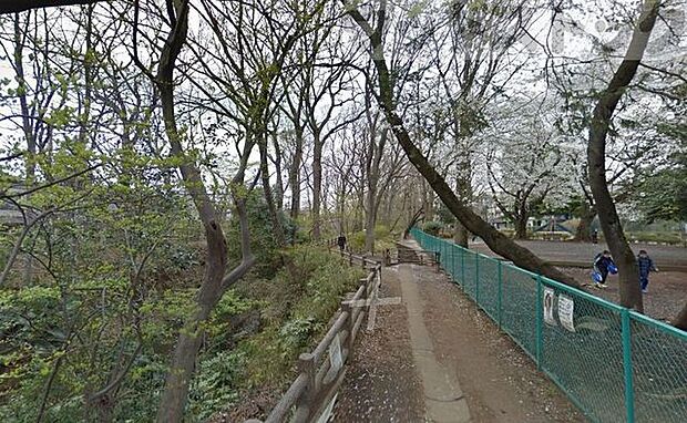 上水公園 徒歩10分。 760m