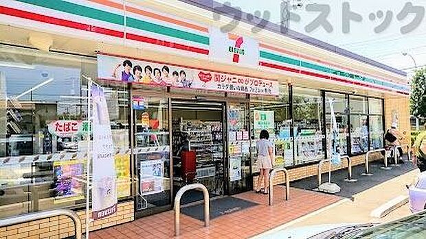 セブン-イレブン 東村山秋津町3丁目店 徒歩12分。 940m