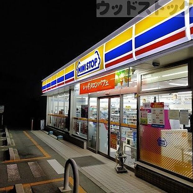 ミニストップ 清瀬下宿店 徒歩8分。 640m