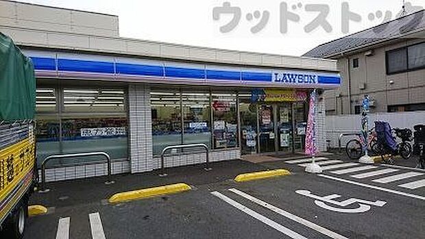 ローソン 三鷹野崎四丁目店 徒歩2分。 160m