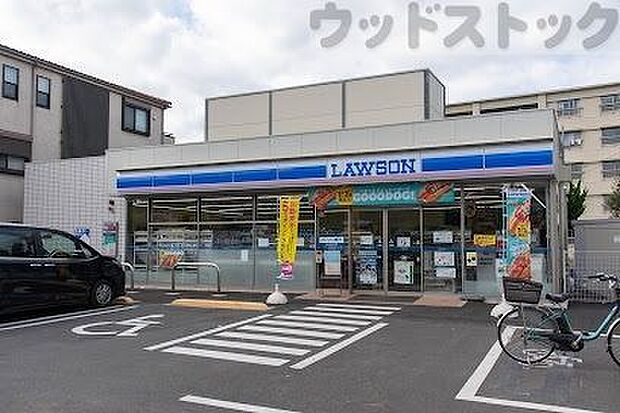 ローソン 東久留米大門町二丁目店 徒歩8分。 610m