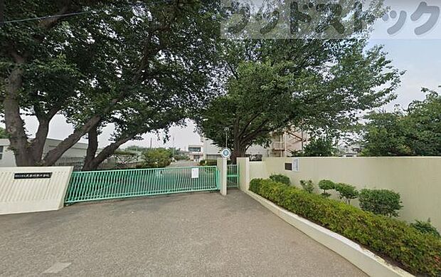 東村山市立久米川東小学校 徒歩9分。 660m