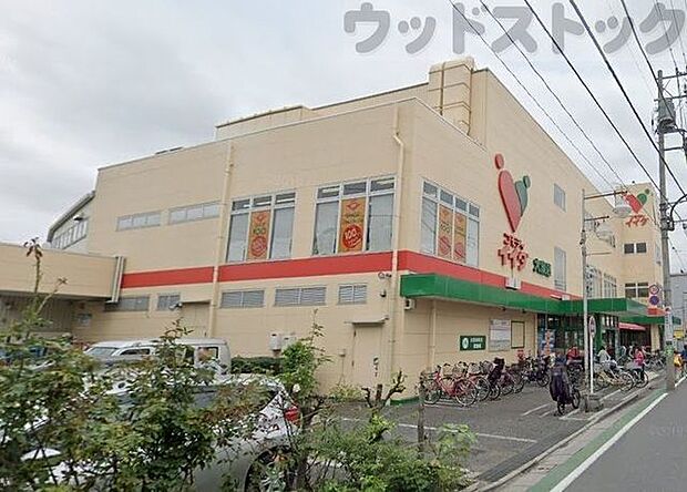 コモディイイダ大泉店 徒歩10分。 790m