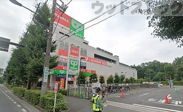 コジマ×ビックカメラ善福寺店 徒歩24分。 1920m