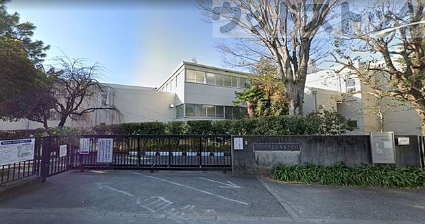 西東京市立上向台小学校 徒歩4分。 250m